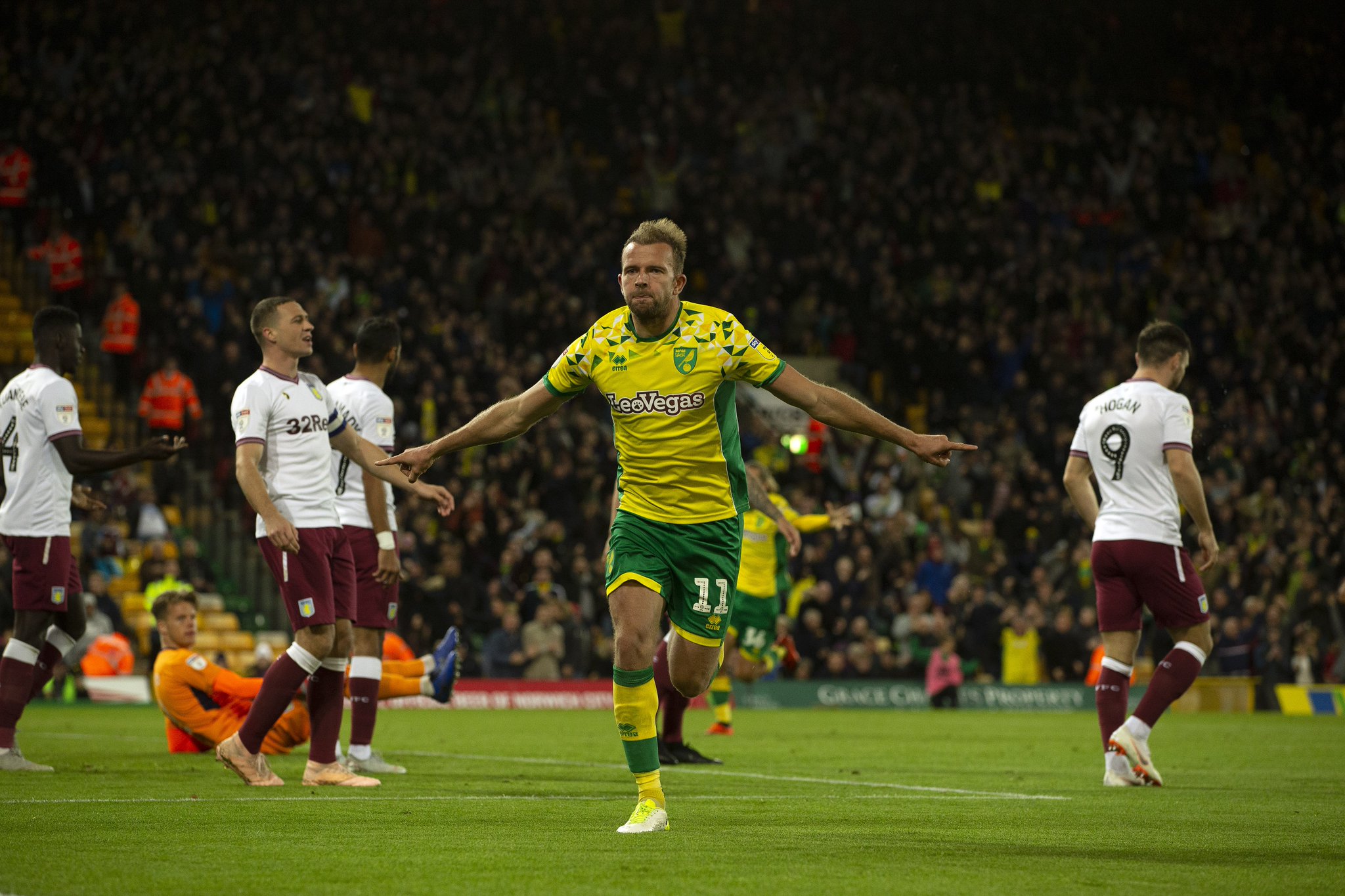 jordan rhodes norwich city