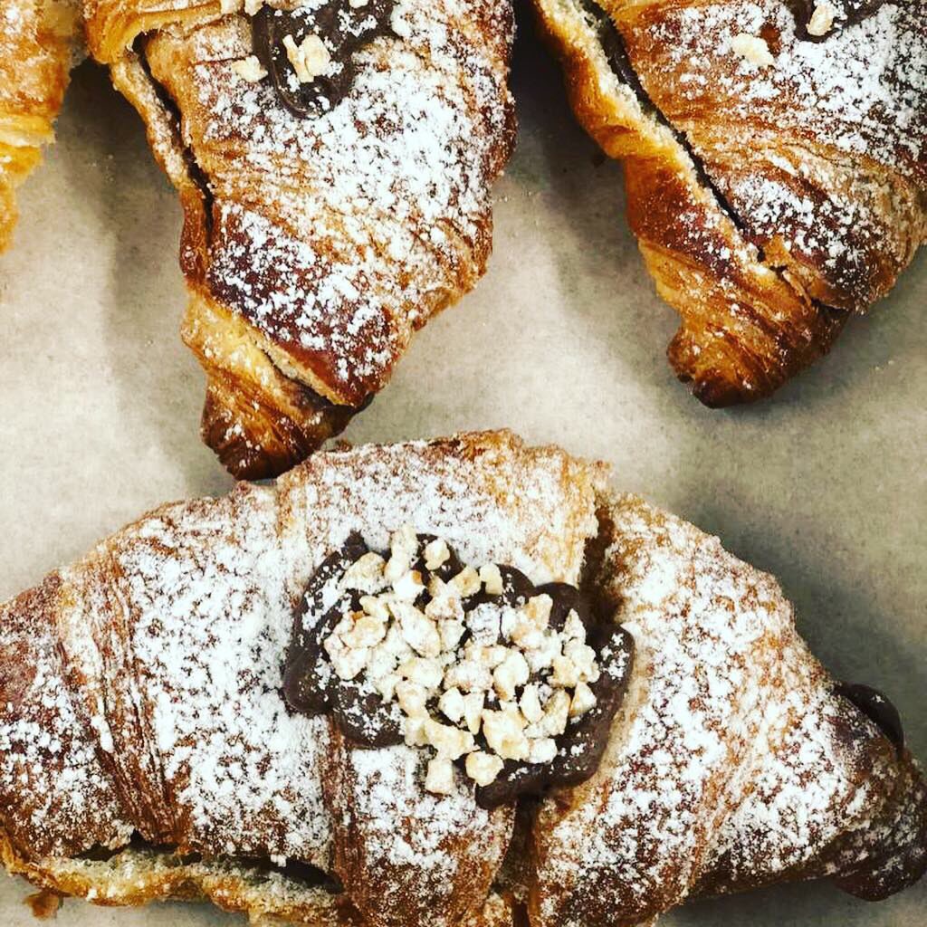 Fresh in today, Nutella croissants!! 
Grab one while they last! 

#italianbreakfast #whatdiet #barpiazzanewport #barpiazzacatering #happymonday #pugliacafe #coffee #friarswalk #nutella #startingtheweekright