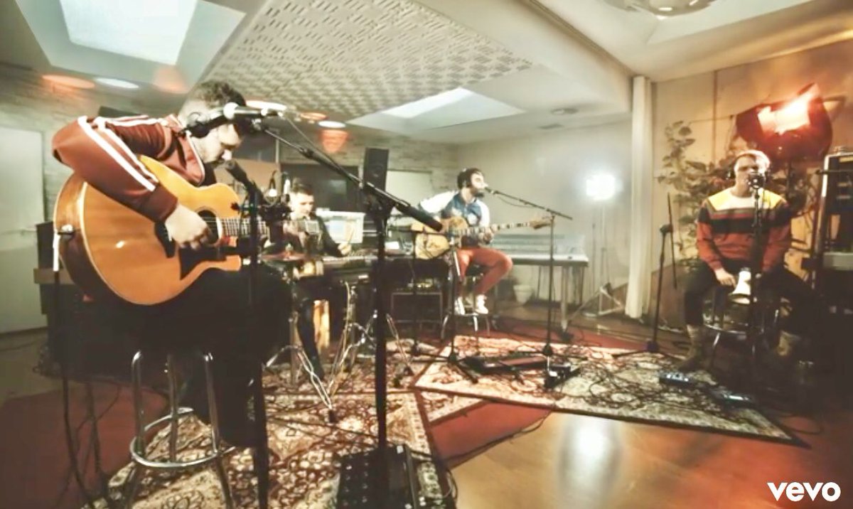 Trabajar con <a href="/KITAI_Oficial/">KITAI</a> es una lección de rock y este directo que Fran De Rivera ayudó a preparar con ellos y cuyo audio tuvimos el placer de poder grabar es una muestra de ello. Video a cargo del jefe Jorge Guasch. Ft. <a href="/NikoneBiribibae/">NIKONE</a> ¡Podéis verlo en su canal de Youtube!