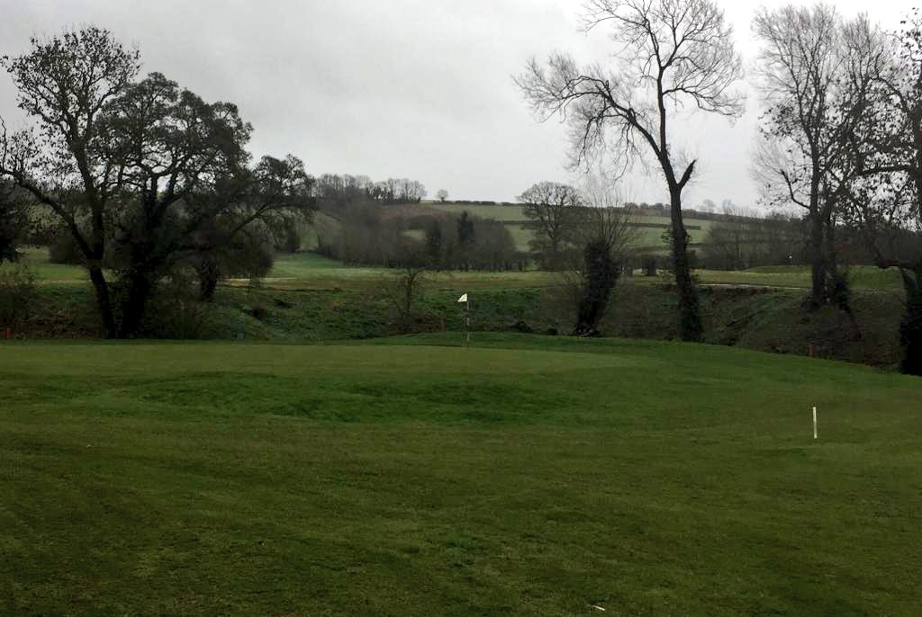 A little grey overhead at Feldon Valley but the snow is gone, we are fully open and on main greens &amp; tees. ⛳️

#golfcourse #Cotswolds