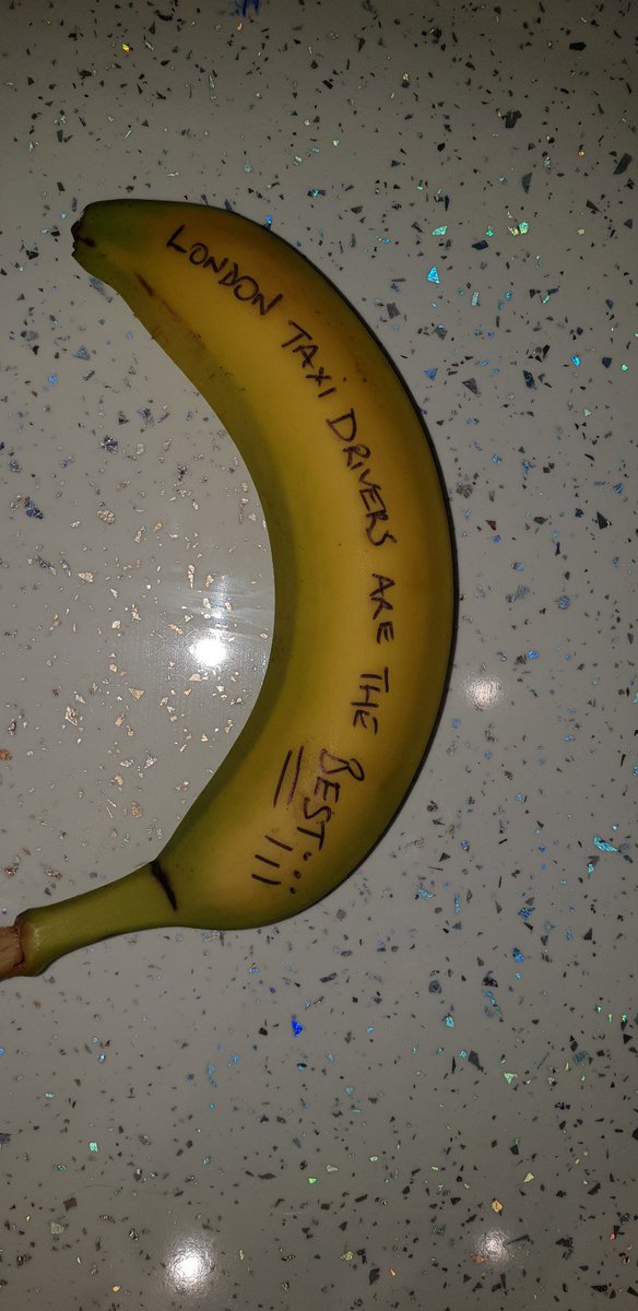 Just dropped Meghan Markle off at the palace and she gave me this!