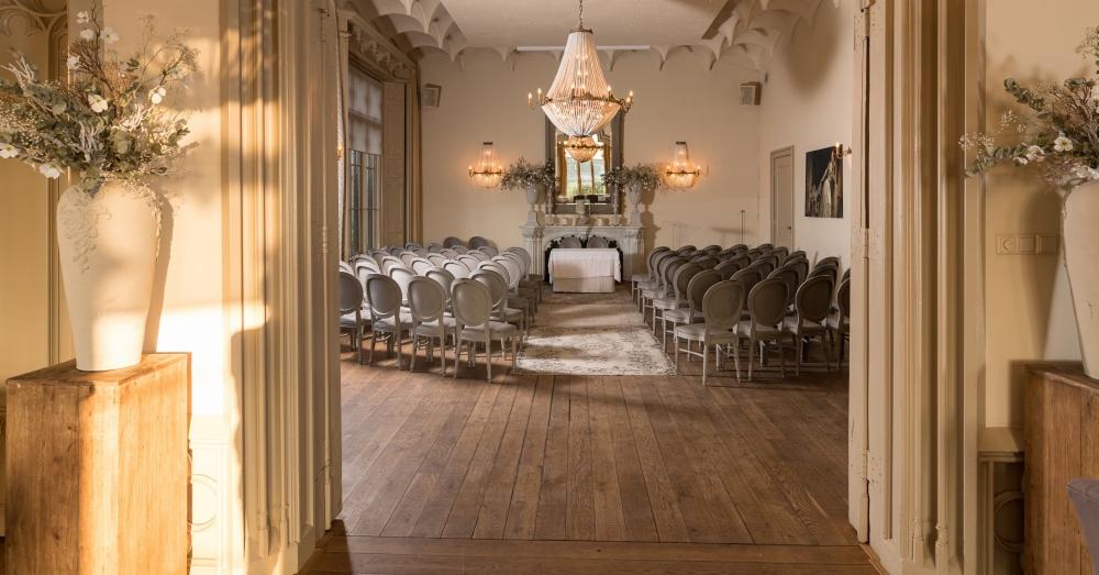 Fantastisch! Videofotograaf Marry U maakte een prachtige reportage van de bruiloft van Henk-Wim en Hèlenique in Kasteel de Schaffelaar. Bekijk de beelden! owl.li/NV7J30nzfTt 

#trouwlocatie #trouwen #bruiloft