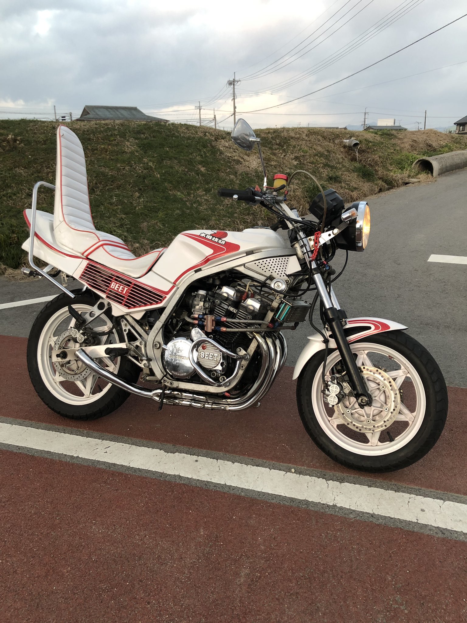 CBR400Fエアロシャーク、ツッパリテールセット CBR400Fエアロシャーク、ツッパリテールセット