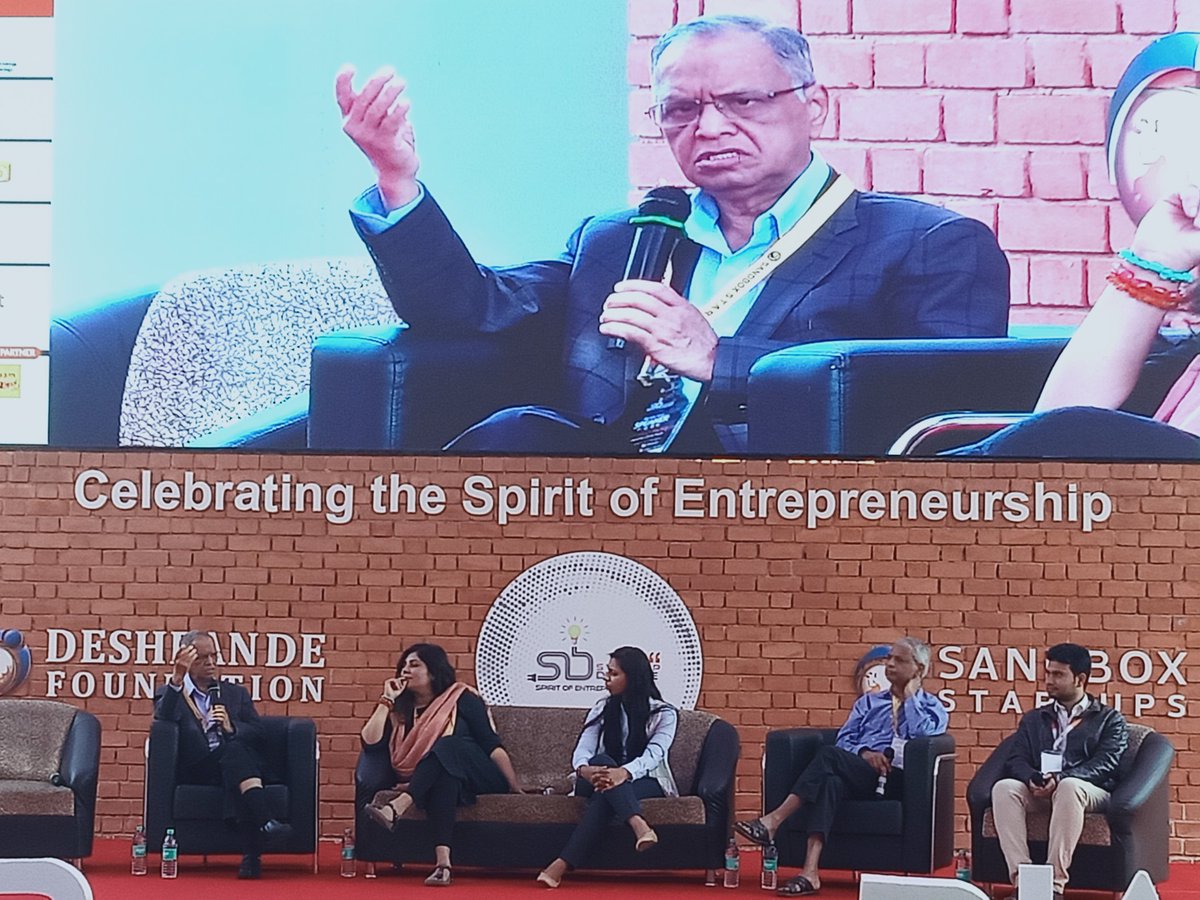 N_babu27's tweet photo. Privileged to have attended Startup Dialogue an innovative program filled with panel discussions from Entrepreneural Legends and New-age Entrepreneurs.
@DFstartups
@deshpande
@cmpatil7
@SharmaShradha
@Premagopalan
#SSDialogue #startups #Entrepreneur https://t.co/YKLbxwD5Qf