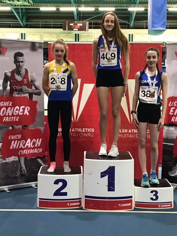 Lucy Wintle Silver 800m #welshchamps19
