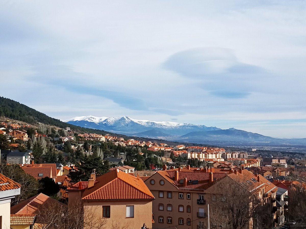 ¡Feliz lunes desde San Lorenzo! <a href="/elescorialpost/">Postureo San Lorenzo</a> <a href="/aytosanlorenzo/">Ayto. San Lorenzo</a>