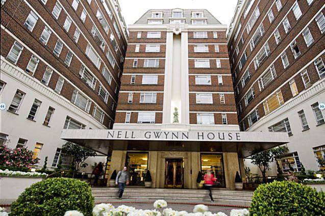 jsestateagents's tweet photo. JS&amp;CO are pleased to bring to the lettings market, this stunning 1Bedroom Apartment in SW3 Chelsea. Furnished &amp; parking available.

For more information &amp; photos please visit 
 https://t.co/aOM3DnTaVq

To book a viewing please call 02071838335 ! 
#realestateagents #property #sw3 https://t.co/MRnvlPtgeN
