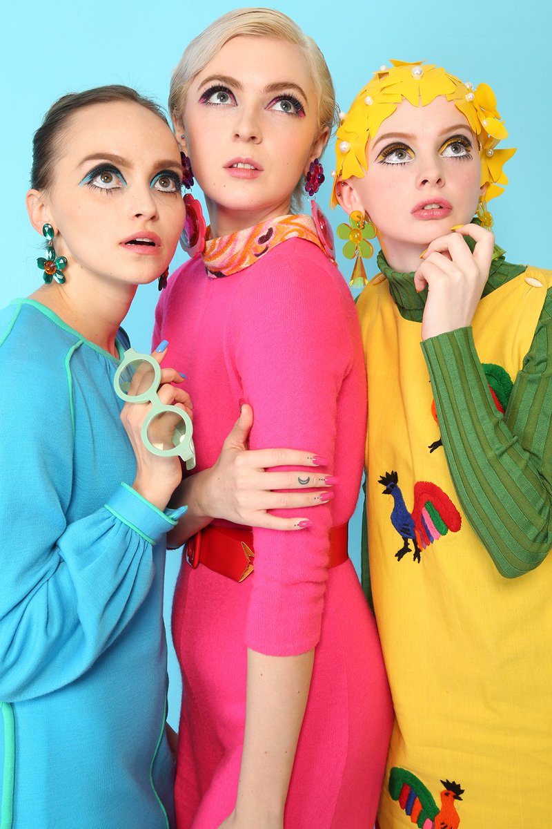 Uzivatel バンタンデザイン研究所 Vantan Design Institute Na Twitteru 作品紹介 バンタンデザイン研究所 ヘアメイク学部基礎科 1年生 では By Age をテーマに作品を撮影 60年代からインスピレーションを得た作品達を紹介 撮影を重ねるごとにクオリティが