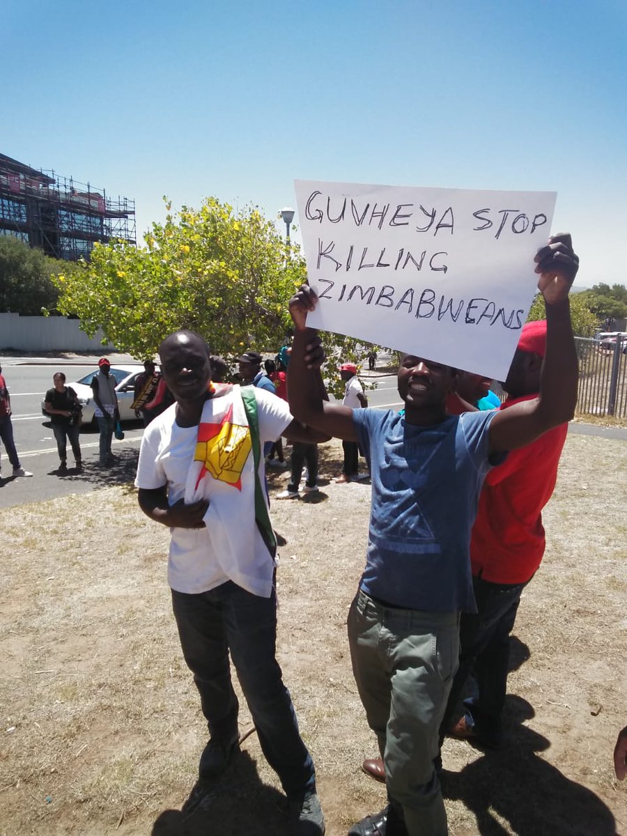Zimbos against Chiwenga who is reported to be in Cape Town #ZimbabweAtrocities #ZimbabweCrisis