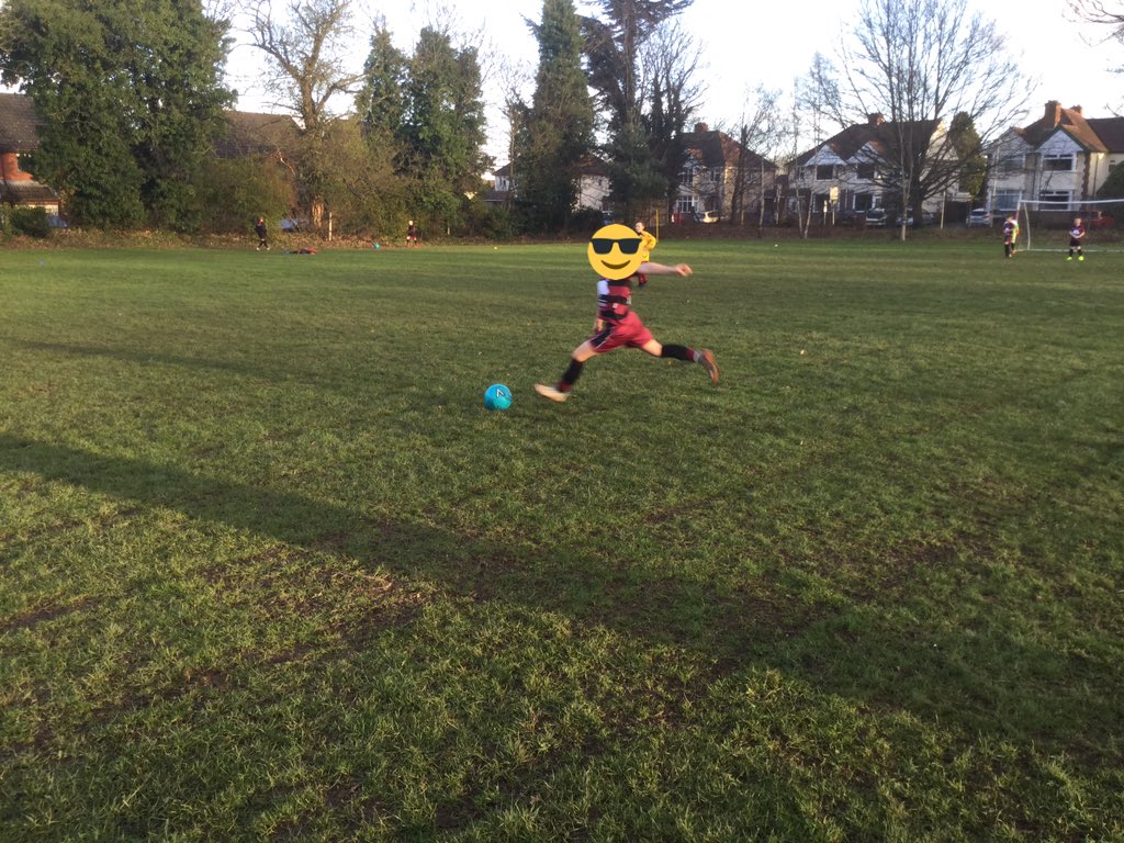 OldburyPark's tweet photo. The first Monday night fixtures of the year! A win for the girls, but unfortunately the boys lost. Well played everyone, you did the school proud. https://t.co/WsfYGOeTN1