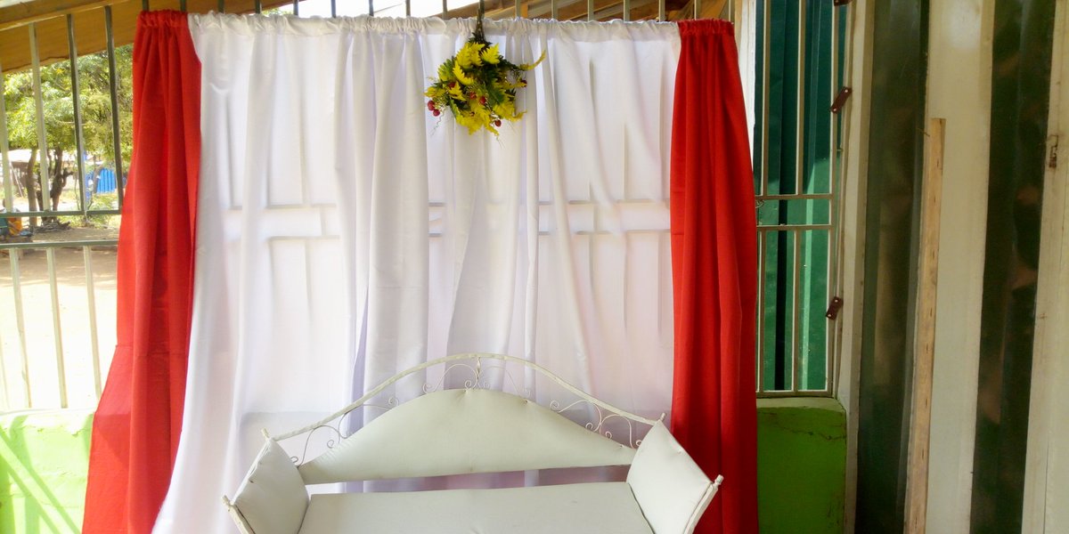 Wedding decoration available for rent
Call now!