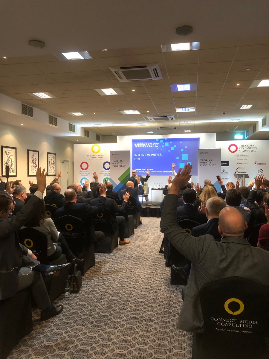 CMCSummits's tweet image. @vmware_uk #LIVE interview hosted by @JoeBaguley and ⁦@UCCBennett⁩ #GCIOB