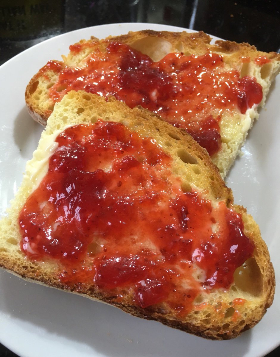 DestDelicious's tweet photo. There’s no better #comfortfood than #toast on a dreary day. We loved the scrummy #panepugliese golden durum wheat #Italian toasting #bread from @crostamollica. Smothered with lashings of butter and jam, it was the perfect afternoon treat. #destinationdelicious #crostamollica https://t.co/UmJDjYPnkE