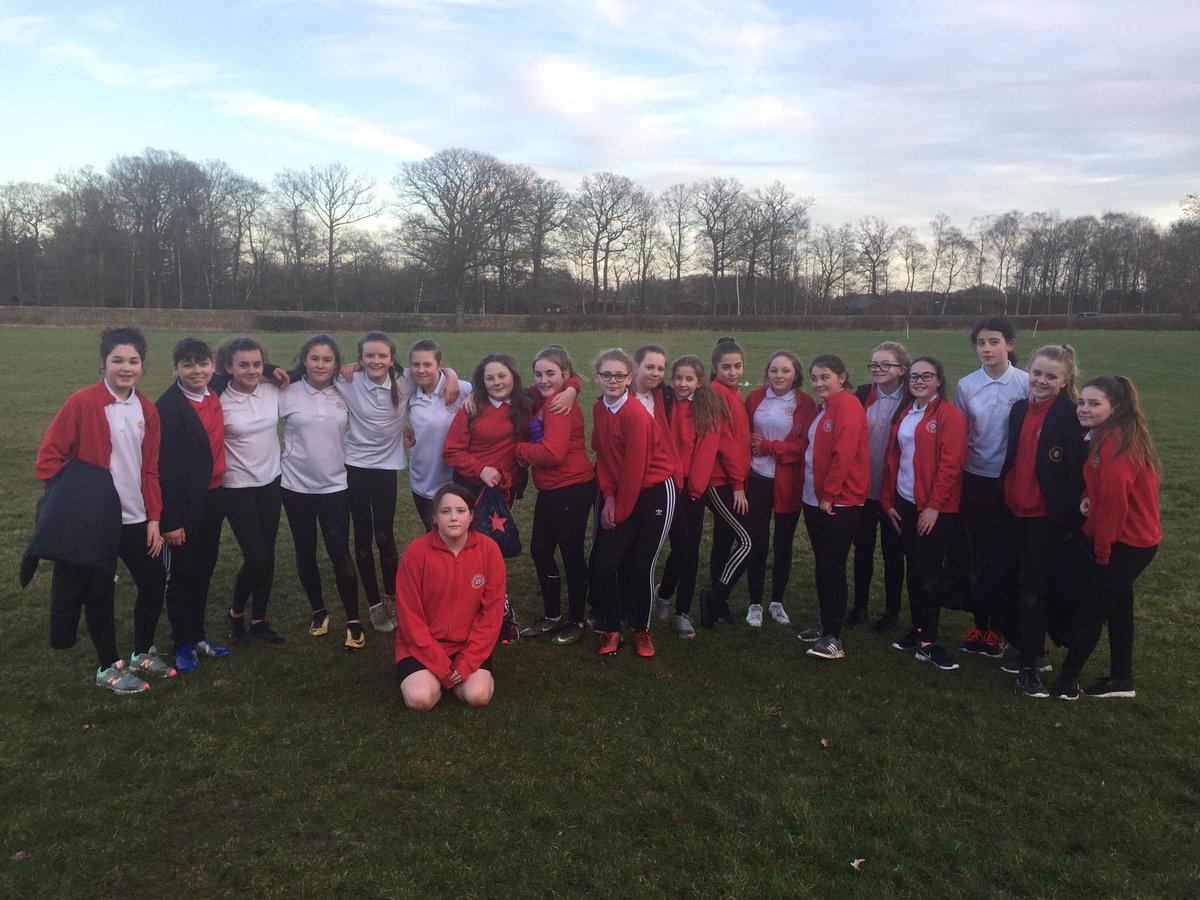 What a fantastic fun filled afternoon of sport for our rather large squad of Y7/8 girls at the RFU rugby fest this afternoon! These girls played some brilliant full contact rugby today, well done to all involved! 💪🏻 ⁦<a href="/bedalehigh/">Bedale High School</a>⁩ ⁦<a href="/RFU_schools/">RFU Schools Rugby</a>⁩ #thisgirlcan