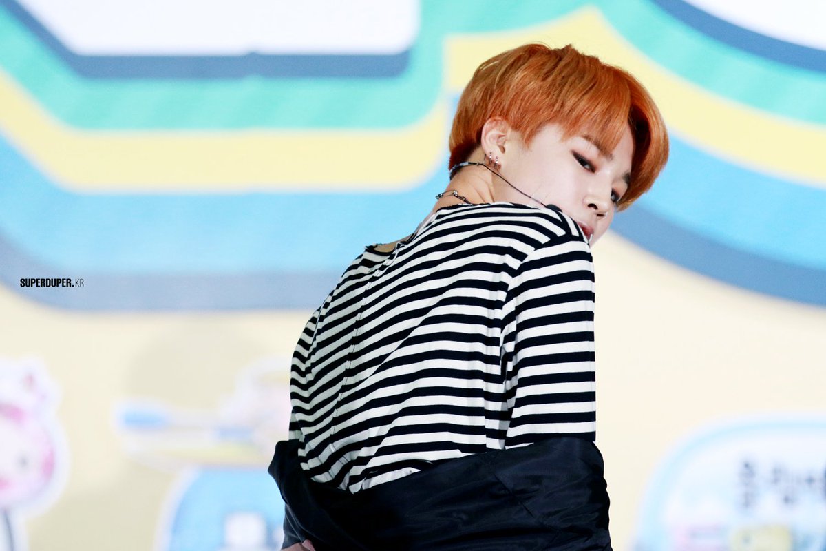 Runjimin__'s tweet photo. 151219 무한도전 엑스포 https://t.co/wDeuqXil1n