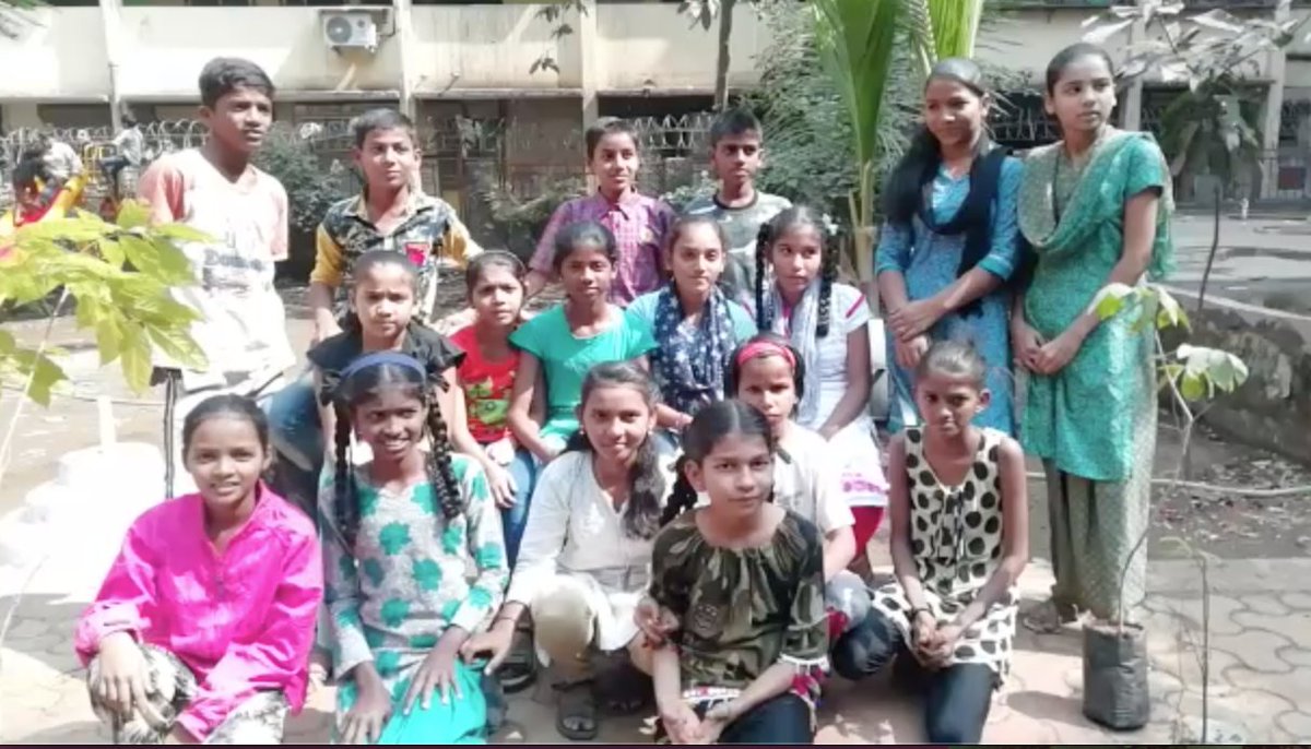 Greenyatra's tweet photo. Creating a #GreenFuture with #FutureGeneration @ Lallubhai compound Govandi
@IamTreepathi 
#GreenYatra #GreenMumbai #CSR #PANIndiaPlantation #PedhLagao #पेड़लगाओ #TreePlantation #PlantTrees #FreeTree #Coconut #CoconutPlantation #GreenIndia #SaveTrees #PlantaTree #FruitsTree https://t.co/gKwBx9IurC