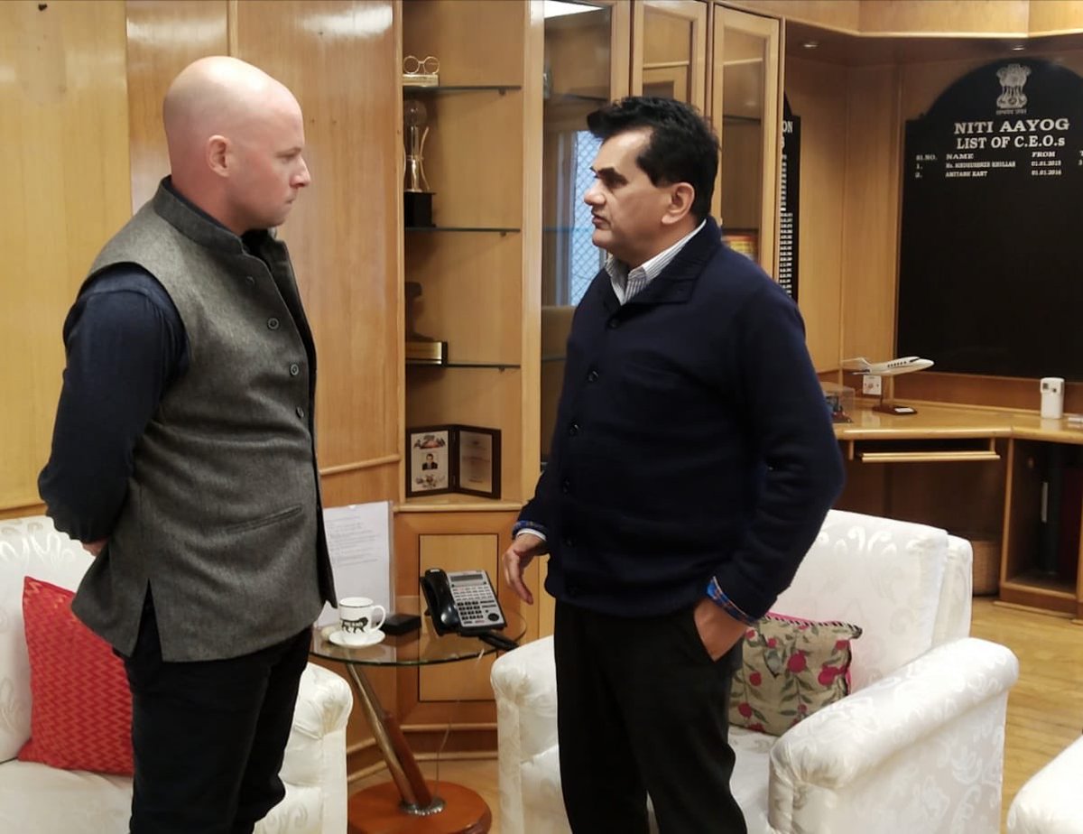 amitabhk87's tweet photo. Fascinating conversation with Andrew Watkins-Ball, CEO of JUMO-a technology company harnessing Artificial Intelligence (AI)to enable Banks to rapidly expand access of financial products for under/unserved sections in India @JUMO_WORLD AI is d fastest route to financial inclusion https://t.co/TlvLtIFRXx
