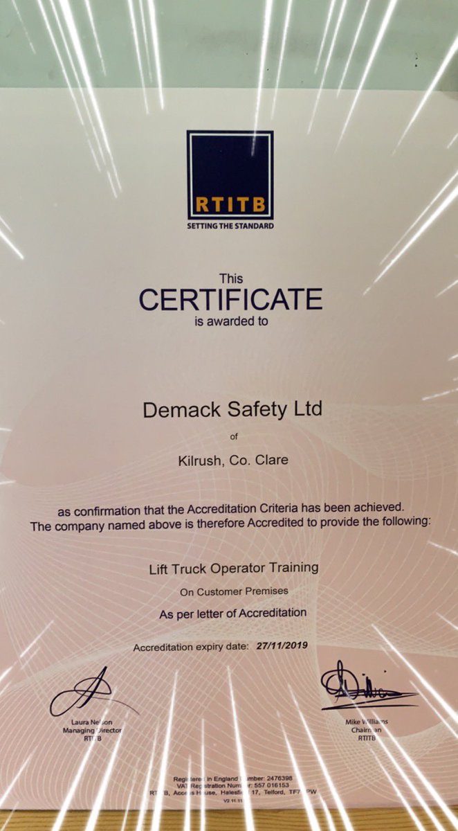 demacksafety's tweet photo. Off we go again 🤝 #forklift training with #RTITB accredited instructors 👨‍🏫🎖”setting the standard “ 🙌🏽 https://t.co/Lb5EONlLHW