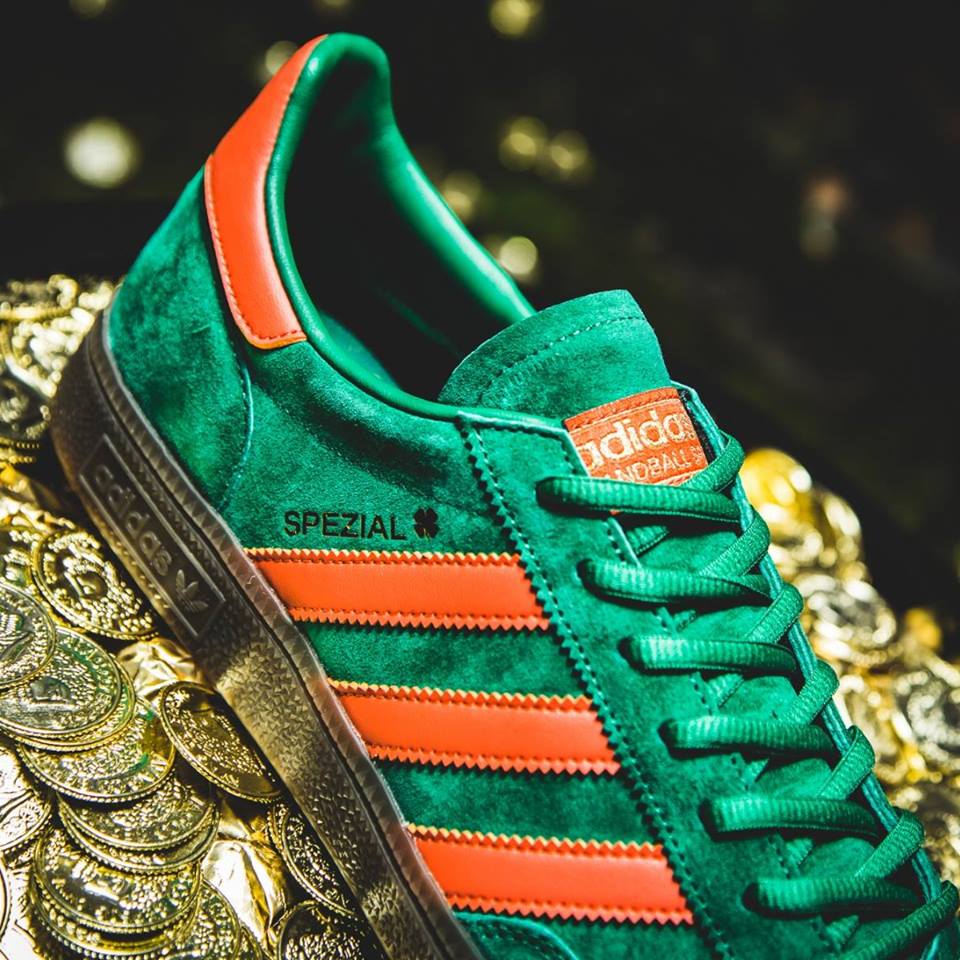 Man Savings on Twitter: "New Release 🍀St. day adidas Spezial due to release next month🍀 Pictures released earlier today over @ 43einhalb adidas #stpatricksday #spezial https://t.co/d180zAFYG0" / Twitter