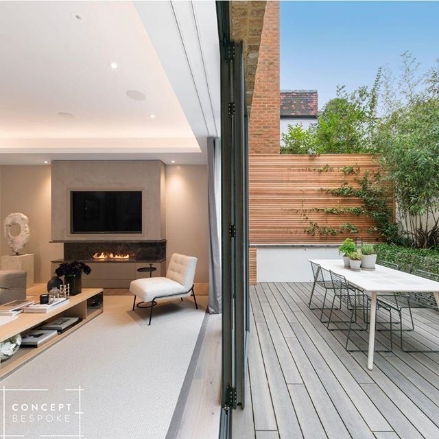 conceptbespoke's tweet photo. The fully retractable doors on this property is the perfect solution to those hot summer days, creating a seamless space from the house to the outdoor decking.⠀
.⠀
.⠀
.⠀
.⠀
#conceptbespoke #construction #designandbuild #luxuryinlondon #luxuryinte… https://t.co/ahMgNVg2r2 https://t.co/7CzDkp9iSb