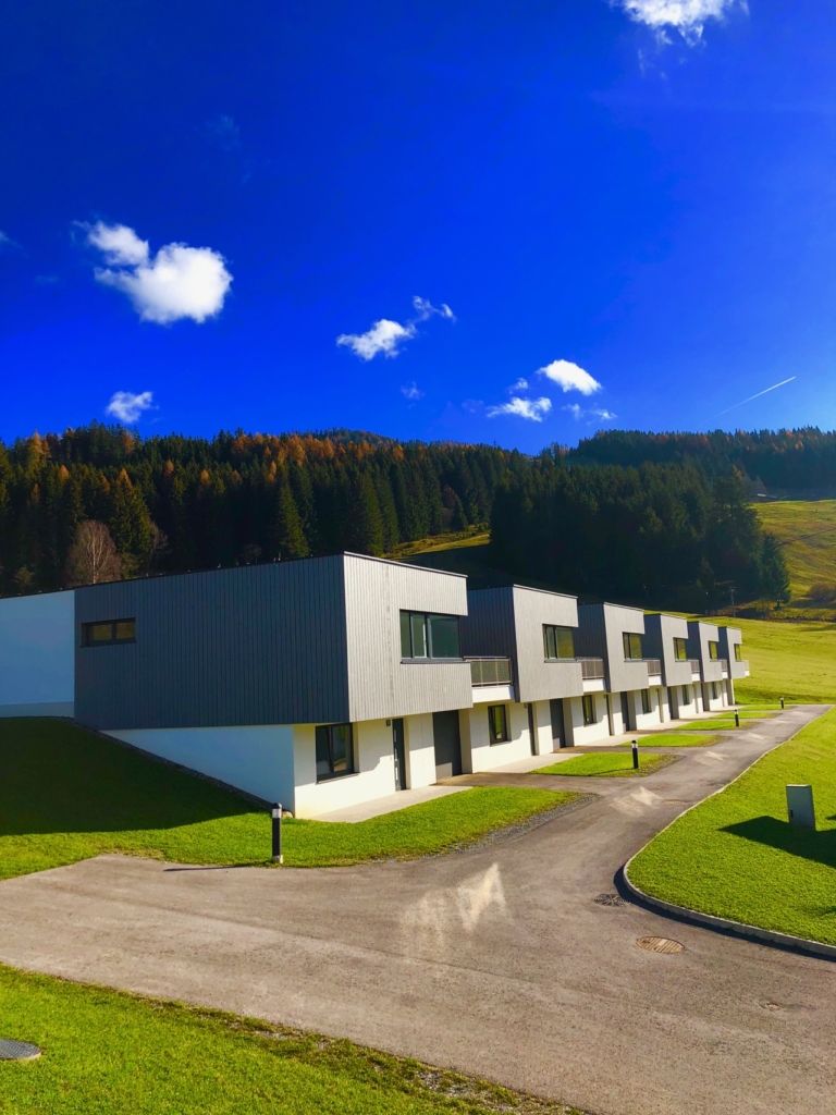 ClientVoyage's tweet photo. Living Well in Austria #stlambrecht #austria #alpinehomes #ski More here: https://t.co/W622Q0GiAt https://t.co/tC2hbP6vTH