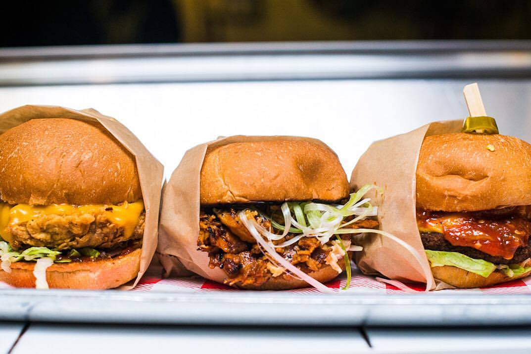 Georgia Evans (@bygeorgiaevans) on Twitter photo I put together a list that means a heck of a lot to me. @eatbychloe, <a href="/themeetlondon/">The Meet</a>, <a href="/FullNelsonSE8/">FullNelsonDeptford</a> and <a href="/EatGenesis/">EatGenesis</a> are all cooking up incredible vegan junk food, and you should check it out: designmynight.com/london/restaur…
<a href="/DesignMyNight/">DesignMyNight</a> <a href="/vegsoc/">Vegetarian Society</a> #vegan #veganjunkfood #eating #london I put together a list that means a heck of a lot to me. @eatbychloe, <a href="/themeetlondon/">The Meet</a>, <a href="/FullNelsonSE8/">FullNelsonDeptford</a> and <a href="/EatGenesis/">EatGenesis</a> are all cooking up incredible vegan junk food, and you should check it out: designmynight.com/london/restaur…
<a href="/DesignMyNight/">DesignMyNight</a> <a href="/vegsoc/">Vegetarian Society</a> #vegan #veganjunkfood #eating #london