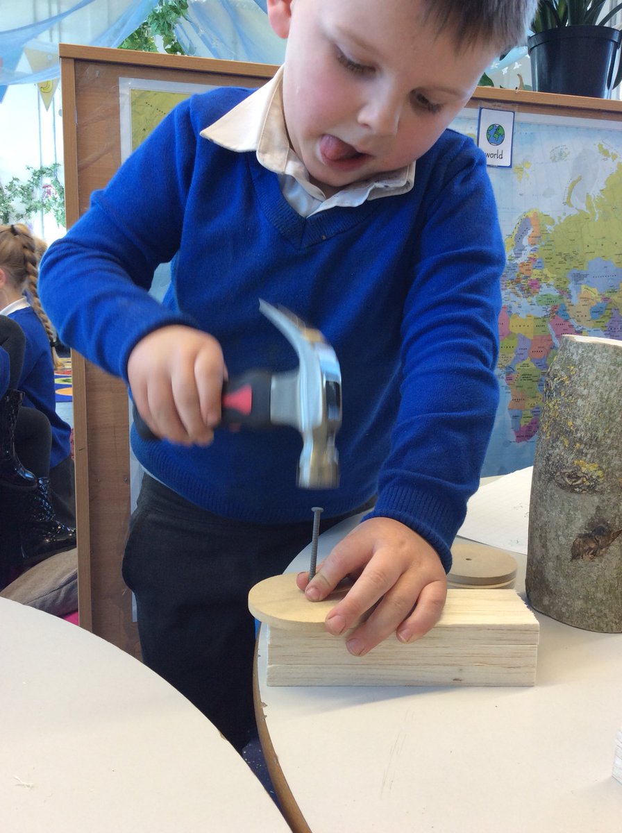 MowmacreHillPrimary tweet media