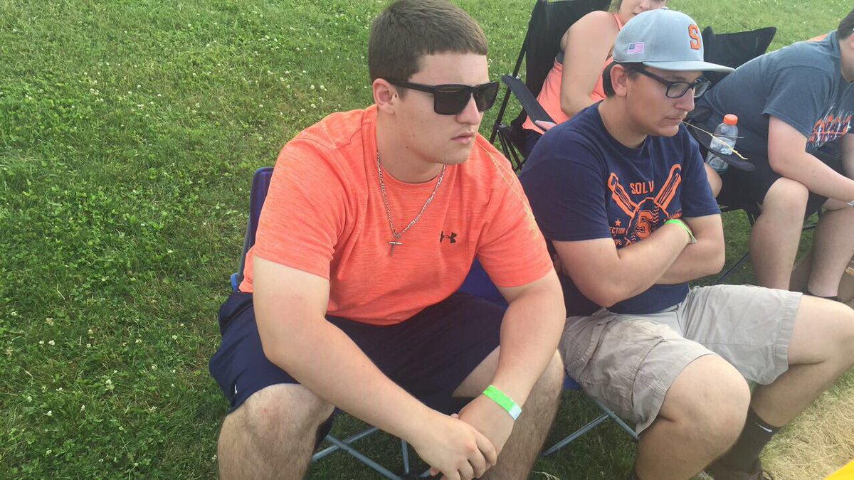 mcimino16's tweet photo. Happy birthday to as big of a smoke eater as I know... live it up buddy. Love ya stud. #tyfys @Brett_Pid https://t.co/GZpNlvFbi8