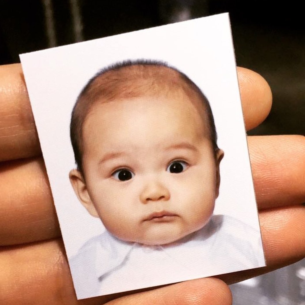 giannjpnc's tweet photo. don't grow up too fast, primo boy :( https://t.co/T0lTt3HppJ