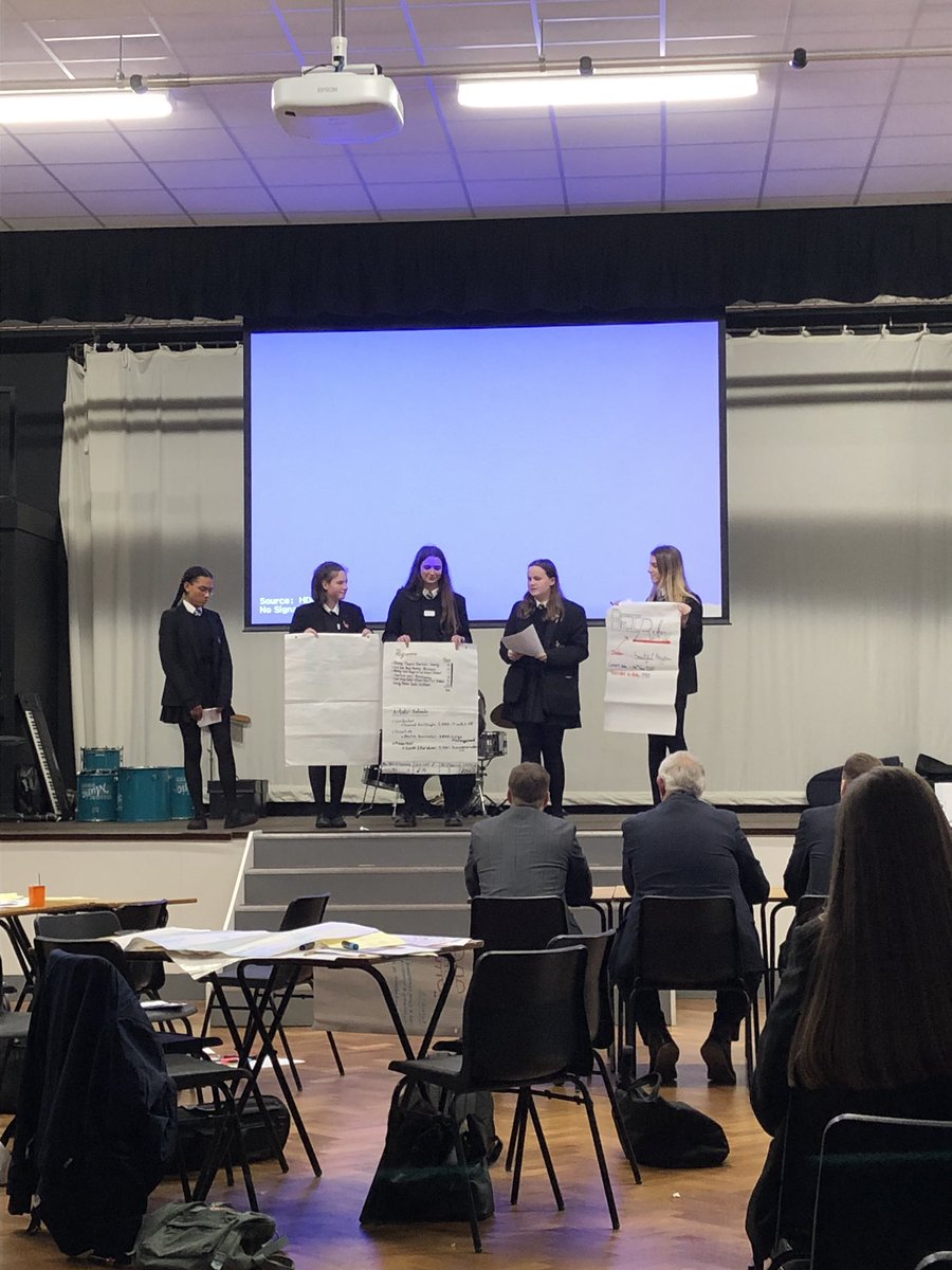 torkefan's tweet image. This is #Nikita’s group. A good job from all the students who took part in @the_halle supported by #DiamondPartners @Siemens #Impresarios @CheadleHulmeHS