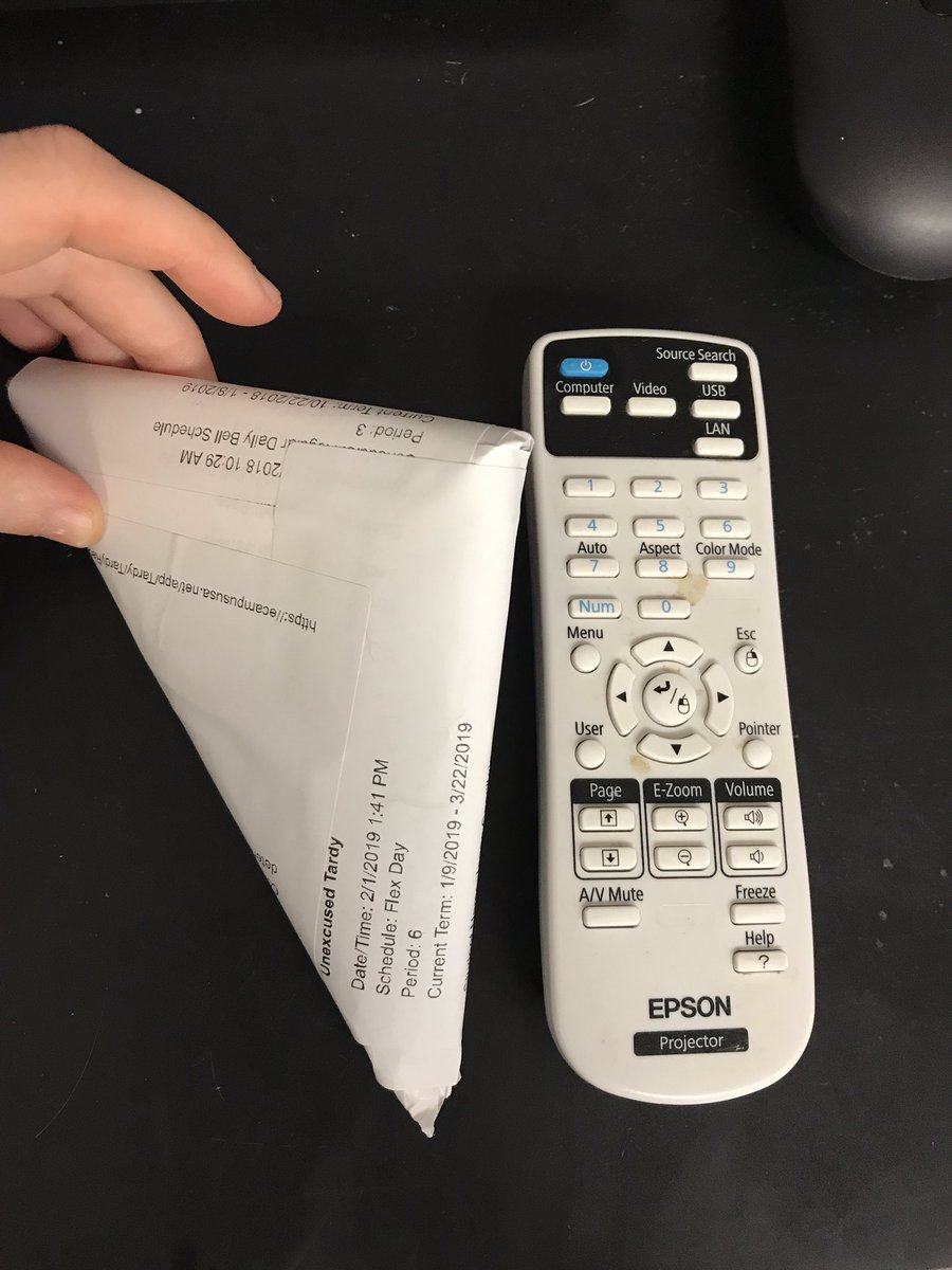 BioFITZ123's tweet image. My tardy slip collection is getting pretty big! #arriveontime #tardybell