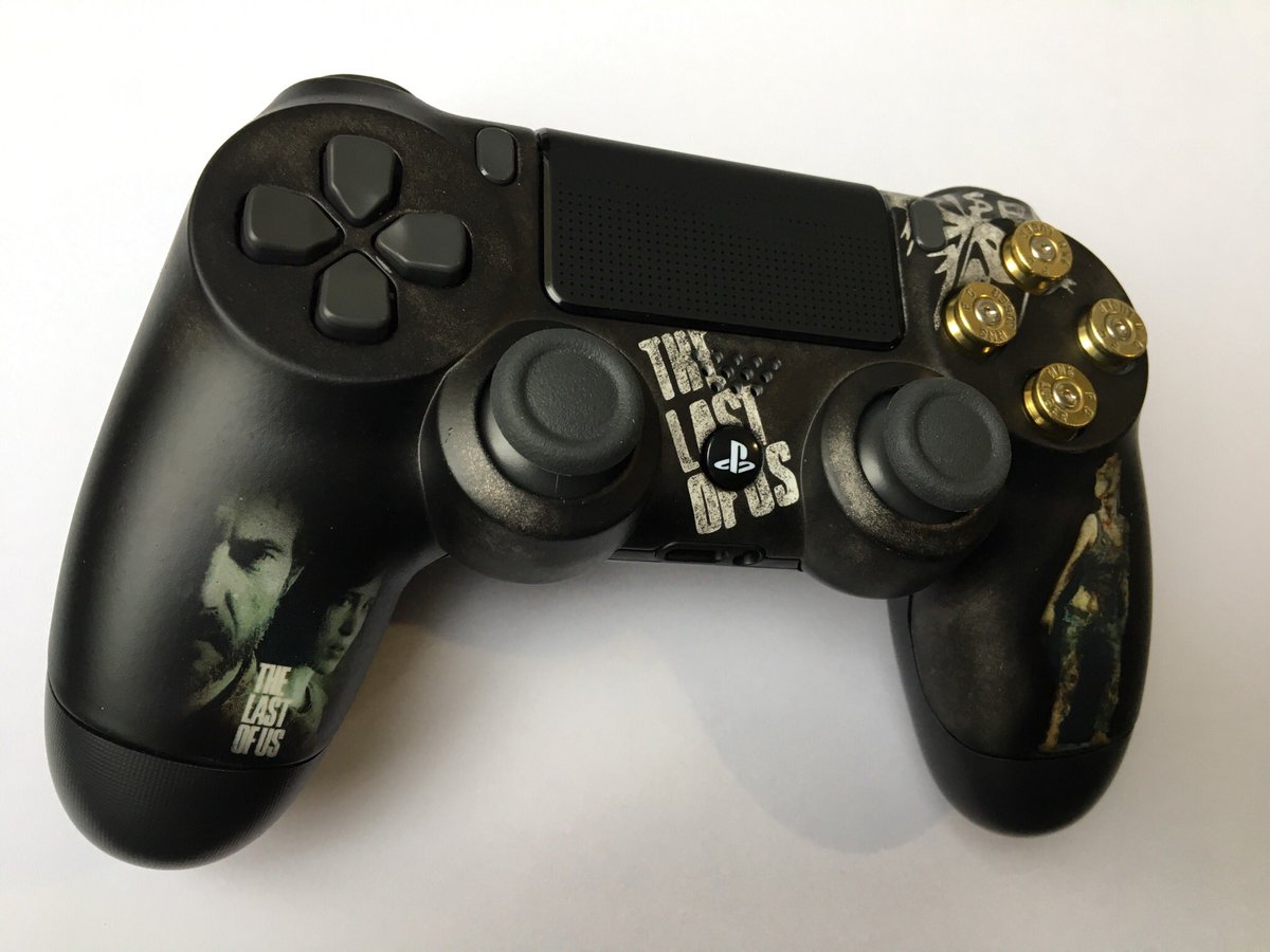 GeekServices's tweet photo. Salut à tous!
Yeahhh!!! La première manette expédiée aux Etats-Unis, a Washington!😃🤘🏻
super modèle, la « Last Of Us » en softtouch
Superbe!
#Geekcontroller #Ps4 #Usa https://t.co/lJNsS5wK2C