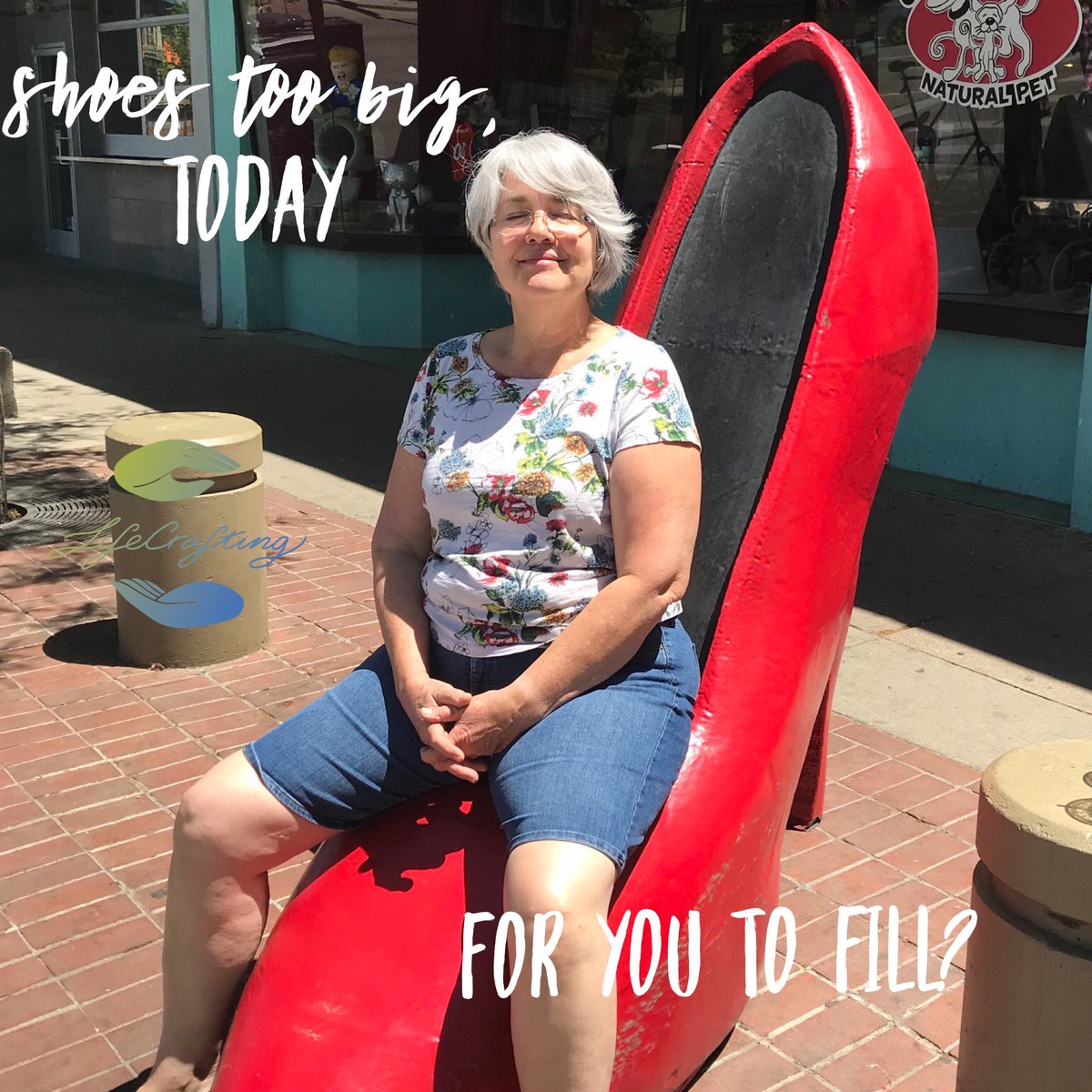 IngaTherapy's tweet photo. Happy Monday! Having one of those days you fear you can’t quite manage? Practice self kindness, because a) you’re not alone &amp; b) you ARE ENOUGH ☮️ #MondayMotivaton #youareenough #shoes #lifecraftingadventures #selfdevelopment https://t.co/Zt9jrbPd9I