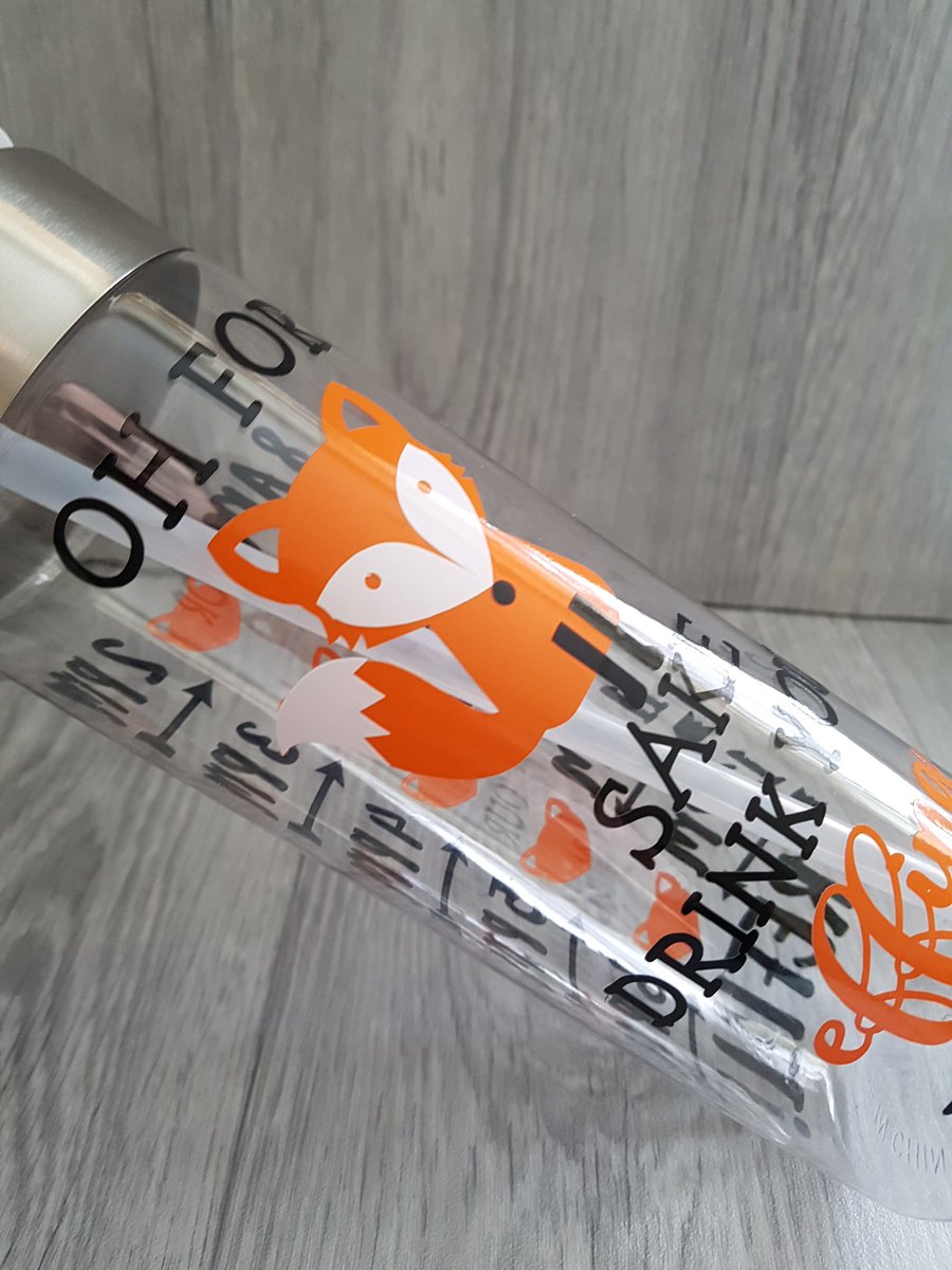 shack_craft's tweet photo. New Make!
Gorgeous new fox bottle
https://t.co/LsKJ44h4m9
#FOXY #forfoxsake #bottle #drinkmorewater #waterbottle #personalisedwaterbottles #water #drinkaware #thecraftshack #smallbuisness #shoplocal #shoppingonline #Facebook #instadaily #madewithlove #handmadewithlove https://t.co/cBUgfmlCIQ
