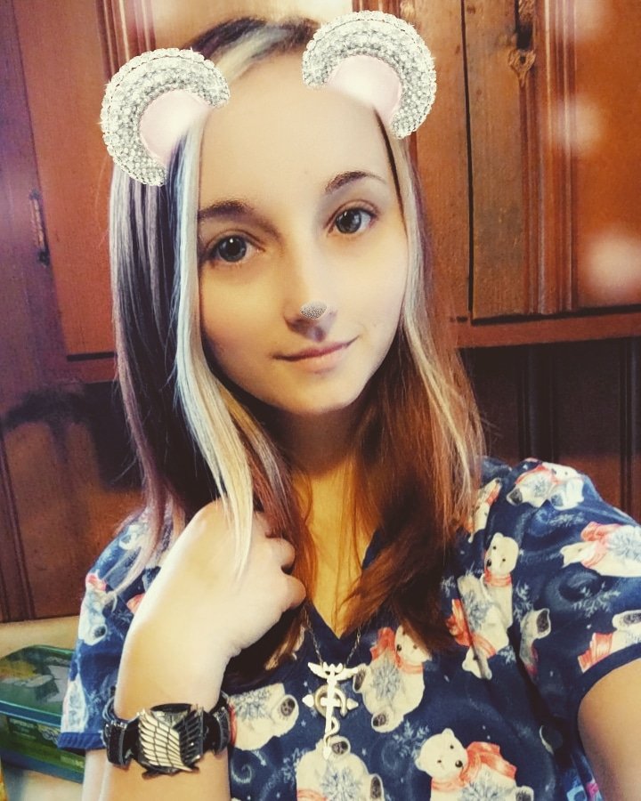 allie_labrozzi's tweet photo. 2 geeky jewelry on again today!

#fullmetalalchemist #necklace #anime #fullmetalalchemistbrotherhood #fma #fmab #fmabrotherhood #edelric #edwardelric #attackontitan #bracelet #shingekinokyojin #surverycorps #me #selfie #cute #girl #animegirl #geek #geekgirl #geeky #geekygirl https://t.co/ySORb6TbmP