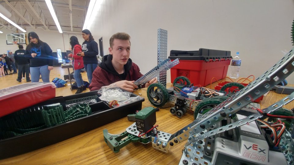 Sustainable Tech. tweet media