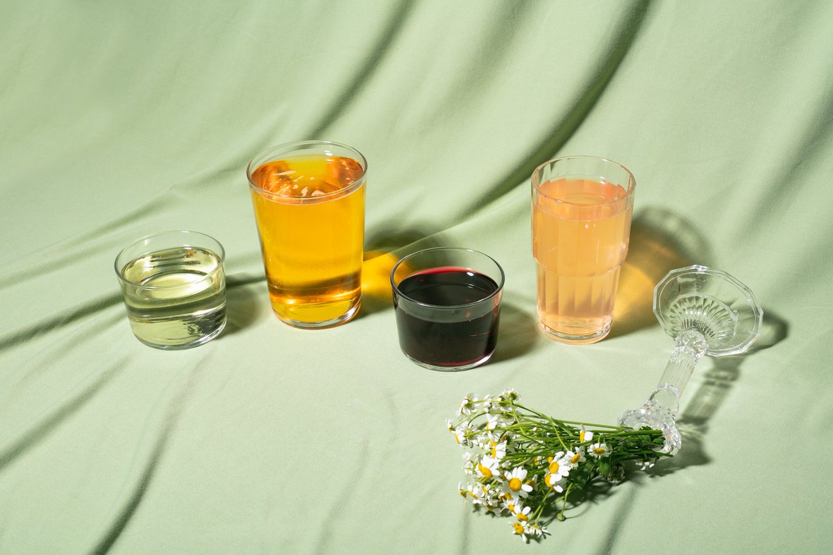 ALL DAY, ALL NIGHT // Join us for Virtuous Hour in Toronto from open to close! 🍕🍦🍷🍻
.
Wine, beer, and kombucha specials, $2 off all pizzas and select small plates, and $6 ice cream flights! We're here to make your Monday better 😊