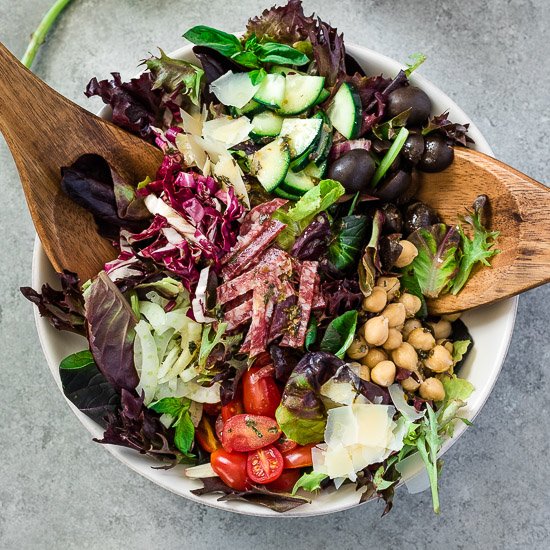 The Ultimate Italian Chopped Salad is classic chopped salad with fennel, radicchio and a fresh, flavorful, homemade Italian dressing! #ad #ichooseorganic <a href="/earthboundfarm/">Earthbound Farm</a> flavorthemoments.com/italian-choppe…