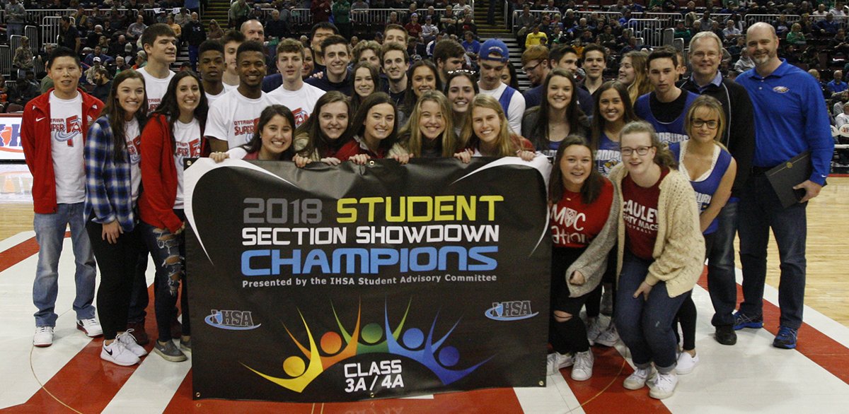 IHSA_IL's tweet image. 👨😎🙆‍♀️🤡🤠🤖💁‍♂️👽🤩🎃👩‍🎓🕵️‍♀️💁‍♀️👸🎅🦸‍♂️🧙‍♀️🧝‍♂️🧛‍♂️👩‍🦰🙆‍♂️
It's time to crown the best #StudentSection in Illinois!

The 5th annual @IHSA_IL Student Section Showdown deadline is February 5!

📰 Entry info here➡️ihsa.org/documents/spor… 

#IHSA