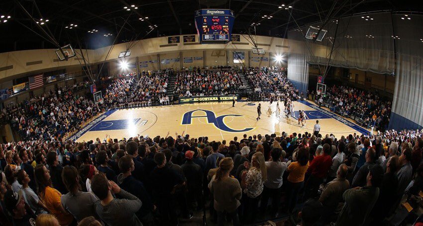 jackmcdonald_3's tweet photo. Excited to announce my commitment to Augustana College! Thank you to everyone who helped along the way #GoVikes https://t.co/QYp9yCMG5Q
