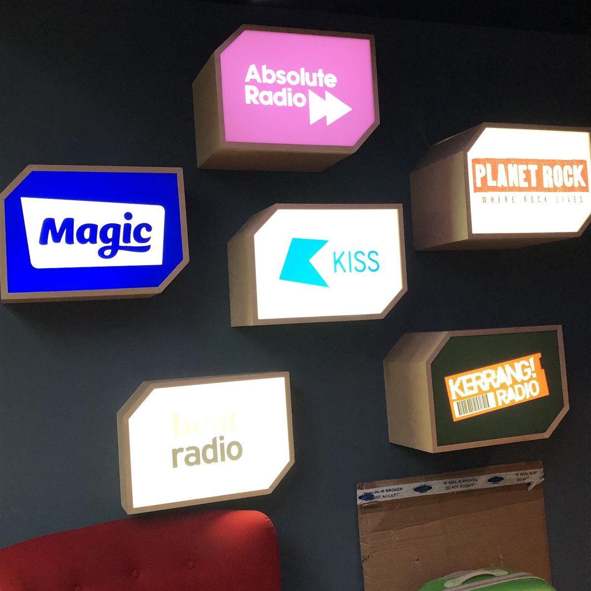 Music_Gateway's tweet photo. Guess where our Global Head of Artist Development and Music PR is today?
.
.
.
.
.
.
No prizes

#MusicPlugger #RadioPlugging #Radio #XMarksTheSpot #Radio https://t.co/V3Wk3orPKC