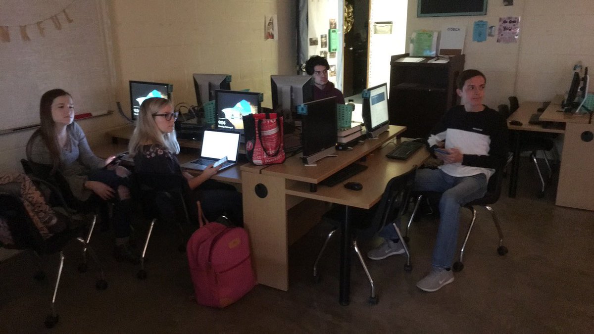 Fun morning in class watching and tweeting about Super Bowl commercials. #SBDECA #PittDECA #TX