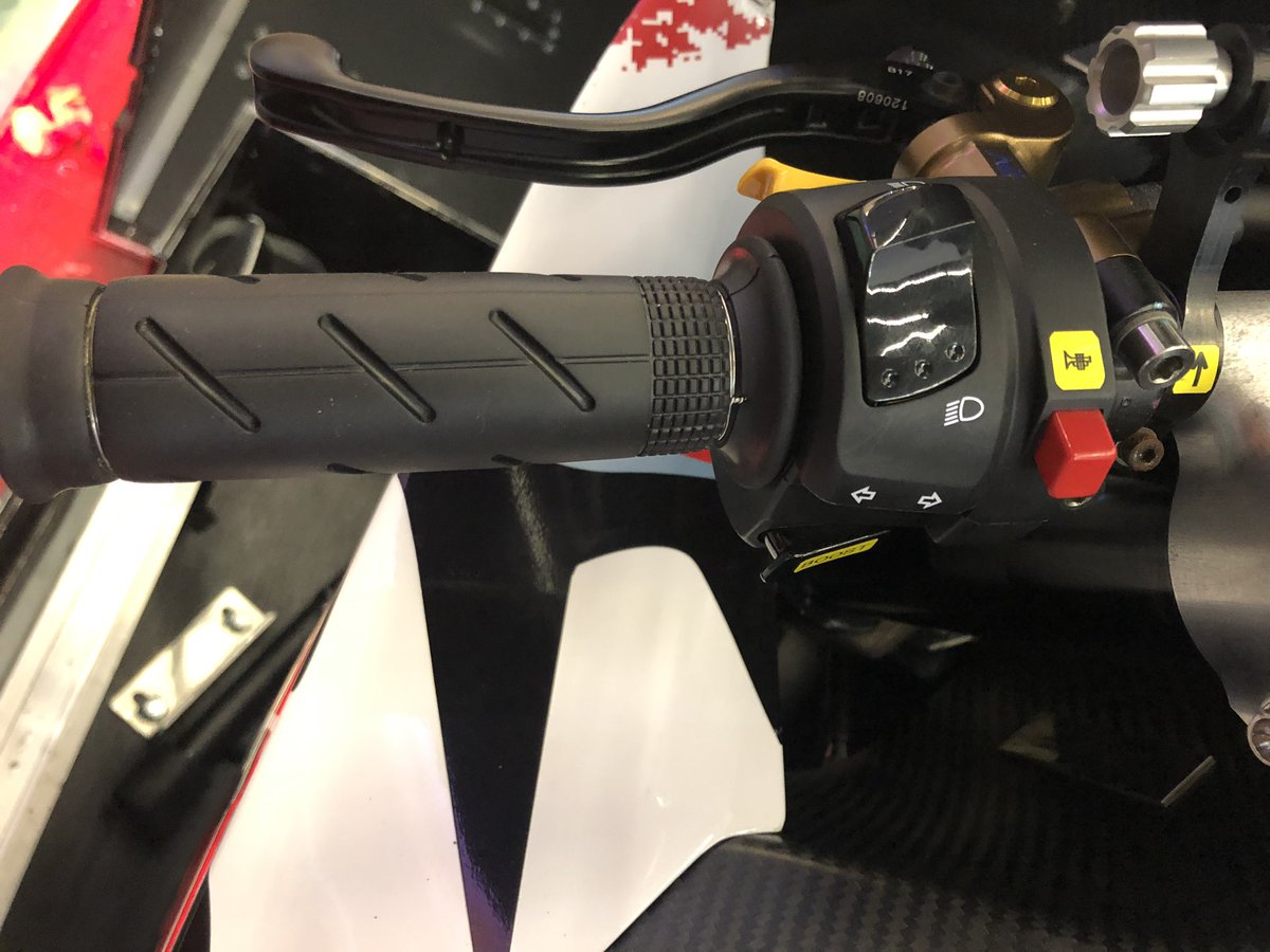 Hitachi AV tweet media