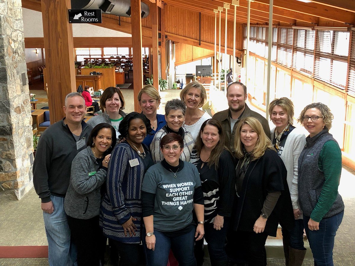 GSHeartofNJ's tweet image. Last week, GSHNJ CEO Natasha spent time with fellow Girl Scout council CEOs to talk about the importance of Girl Scouting and the value of strong leadership. #ceobootcamp