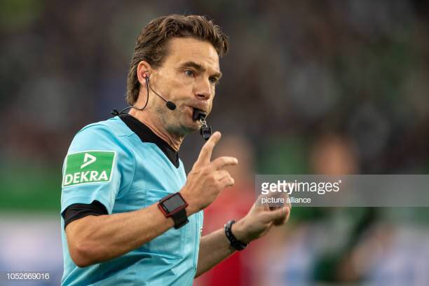 sr_ansetzungen's tweet photo. Mo. 04.02.2019 | 2. Bundesliga
FC St. Pauli - Union Berlin
SR: Guido #Winkmann
SRA: Christian #Bandurski
SRA: Nikolai #Kimmeyer
4O: Henry #Müller
#FCSPFCU https://t.co/slTAIBMWyL