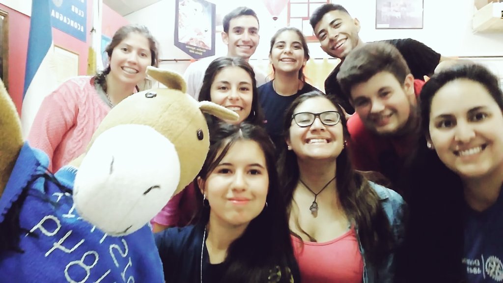 LhaRotaract's tweet photo. El sábado pasado comenzamos con las reuniones del segundo período, con un invitado muy especial.!! 🐴💖
#Yaco #RotaractLHAconcagua #Rotaract #Rotaract4849 #Rotary #Rotary4849 https://t.co/XdZjriZWJv