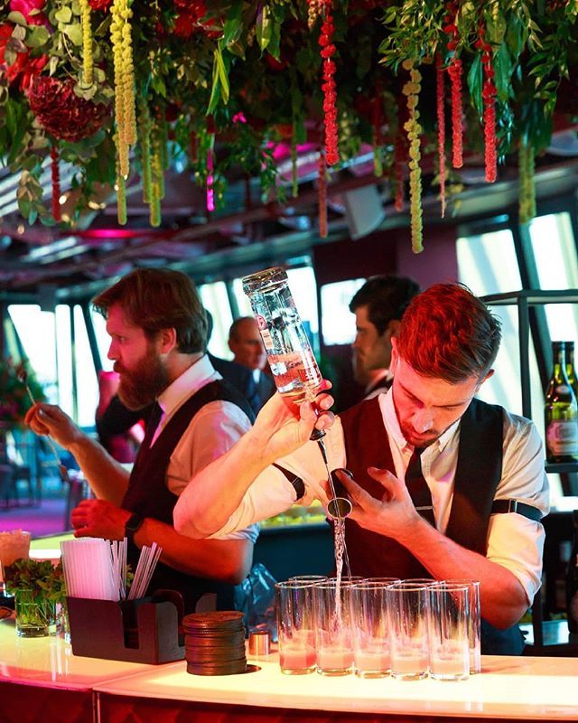 Landingfortytwo's tweet image. EXCLUSIVE OFFER:
All new events booked to take place between now and 30th April will be eligible for 10% off venue hire and a bespoke catering upgrade suitable for your event from @movingvenue.
.
To receive the offer, please quote L42 2019 OFFER, along with your enquiry to i…