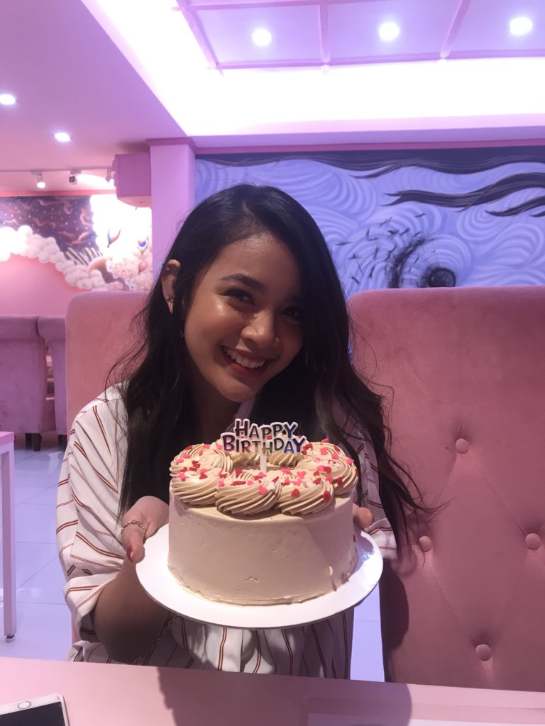 Sams happy birthday. MAHAL KITA!!! Alam mo yan     