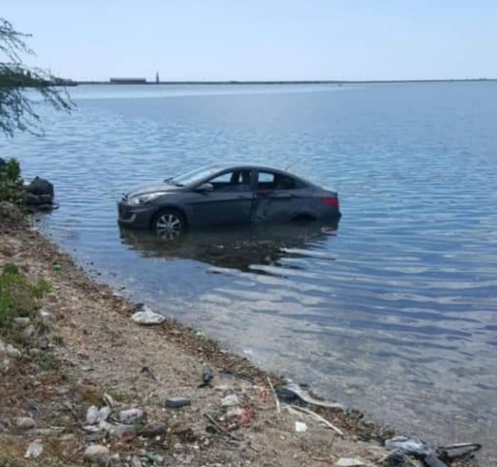 Jamaica Gleaner on Twitter "PHOTOS A car this afternoon ended up in