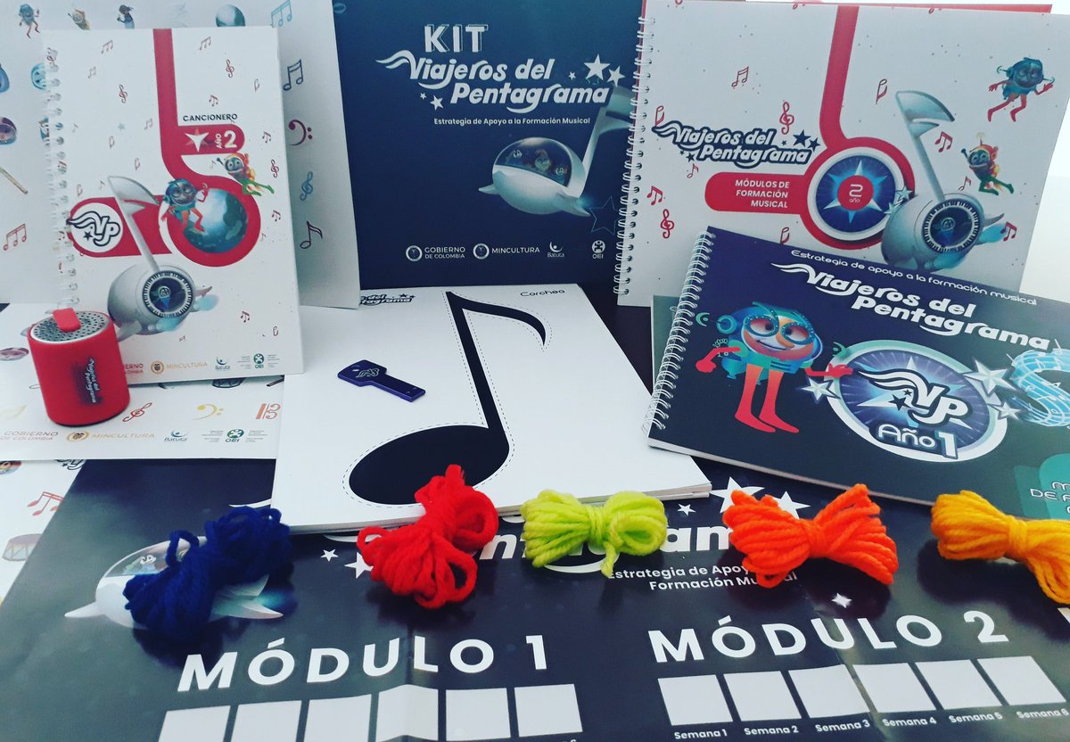 CompuParaEducar's tweet photo. Felicidades a los profes ganadores de la actividad de @vdelpentagrama y @CompuParaEducar @Alfredorod27 @LeidyTeacher @yaris312 @DIAZSALINAROBE @Desimar31627899 Ustedes son ejemplo del poder transformador de la tecnología con sus estudiantes ¡Gracias por participar! https://t.co/FNFb0J6J5y